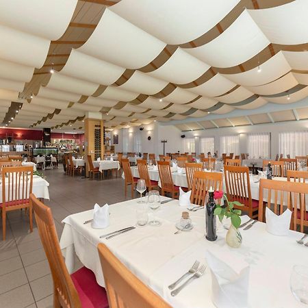 Restaurant Bric Dekani Kültér fotó